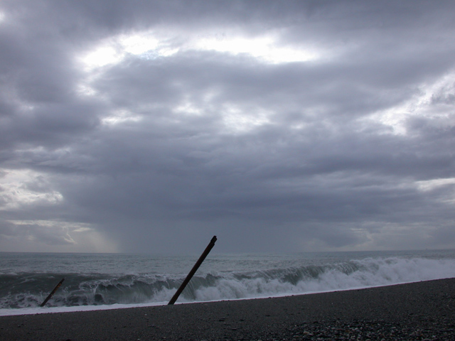 stong side of typhoon hualien e